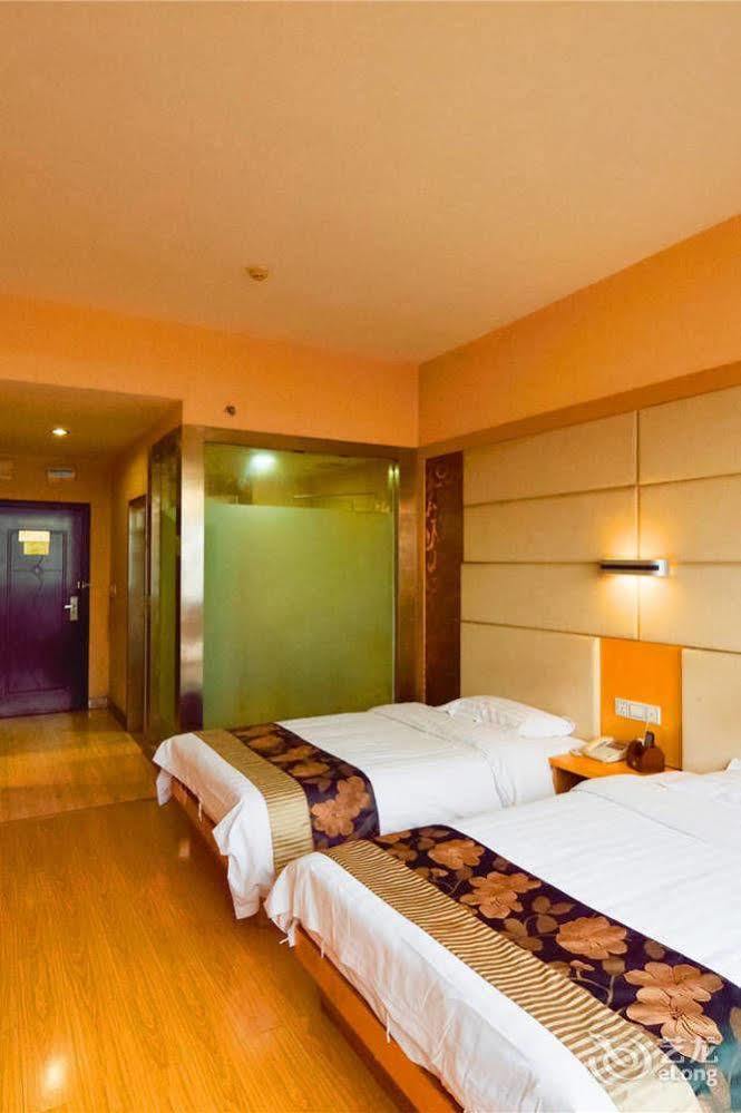 Xianning Jia Yuan Business Hotel Wuhan Extérieur photo