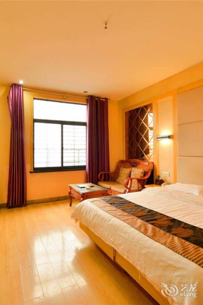 Xianning Jia Yuan Business Hotel Wuhan Extérieur photo